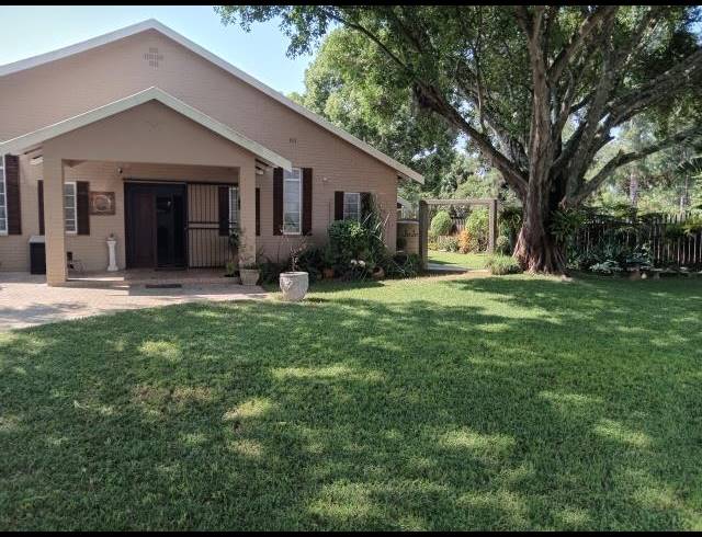 5 BEDROOM HOUSE FOR SALE IN WHITE RIVER EXT 3